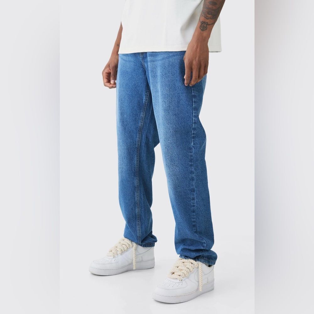 Boohoo Mens Straight Blue Jeans 38 NWT IN PACKAGE